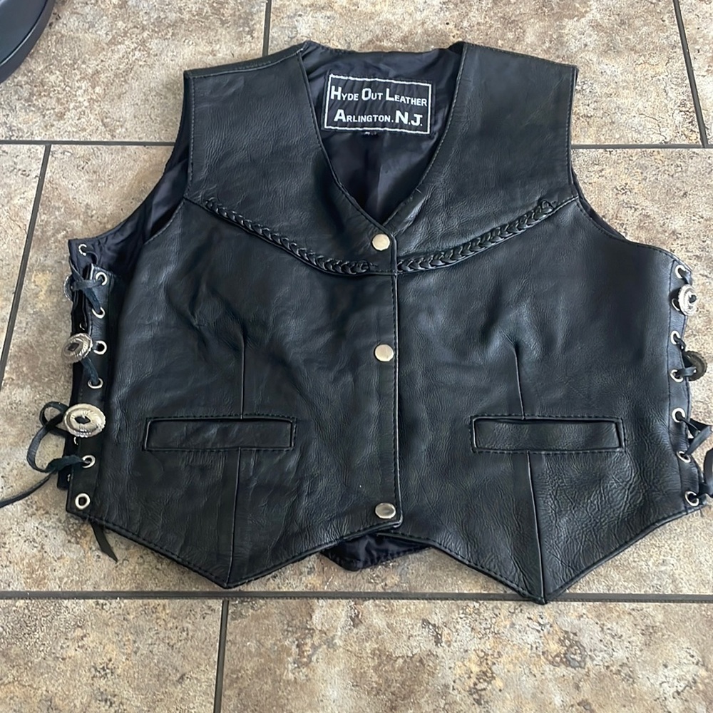 Hyde Out Ladies large  Leather Vest